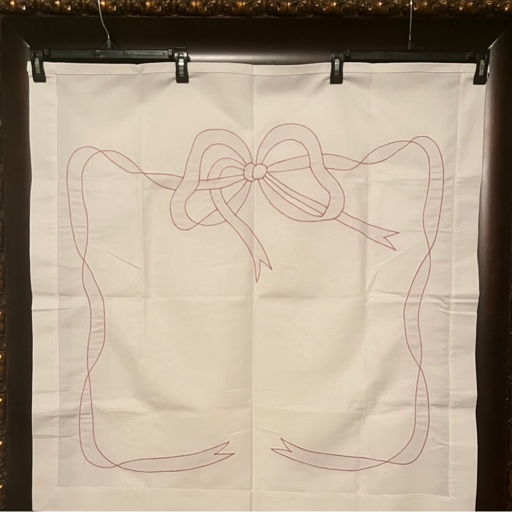 Pique Appliqué Ribbon Design, Sample - Picture 4 of 6